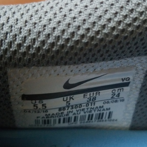 Womens Nike SB - Picture 2 of 2